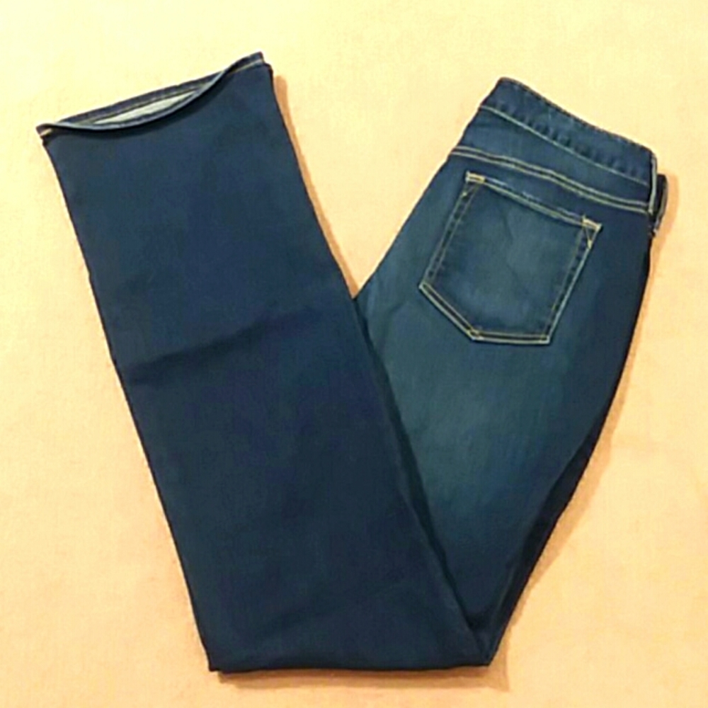 SALE!! Eddie Bauer Curvy Bootcut